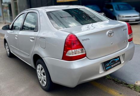 TOYOTA Etios Sedan 1.5 16V 4P FLEX XS, Foto 4
