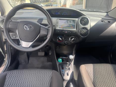 TOYOTA Etios Sedan 1.5 16V 4P FLEX X AUTOM�TICO, Foto 7