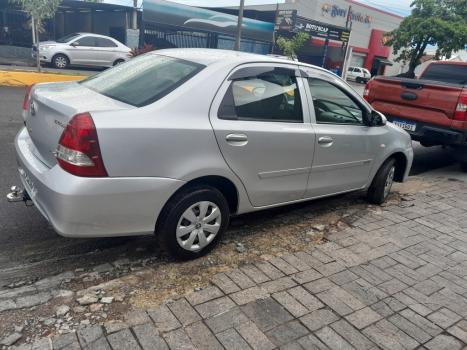 TOYOTA Etios Sedan 1.5 16V 4P FLEX X, Foto 3