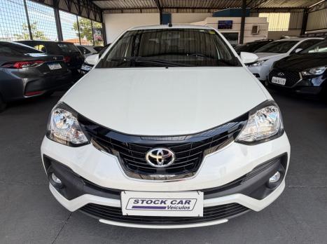 TOYOTA Etios Sedan 1.5 16V 4P FLEX PLATINUM AUTOM�TICO, Foto 1