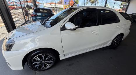 TOYOTA Etios Sedan 1.5 16V 4P FLEX PLATINUM AUTOM�TICO, Foto 5