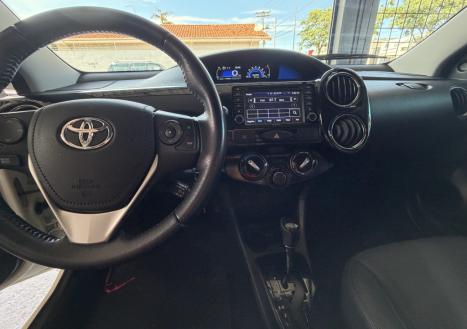 TOYOTA Etios Sedan 1.5 16V 4P FLEX PLATINUM AUTOM�TICO, Foto 6