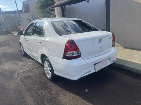 TOYOTA Etios Sedan 1.5 16V 4P FLEX X PLUS AUTOM�TICO, Foto 10