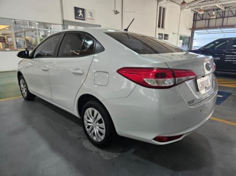 TOYOTA Etios Sedan 1.5 16V 4P FLEX X PLUS AUTOM�TICO, Foto 4