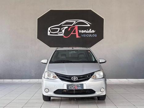 TOYOTA Etios Sedan 1.5 16V 4P FLEX PLATINUM, Foto 2