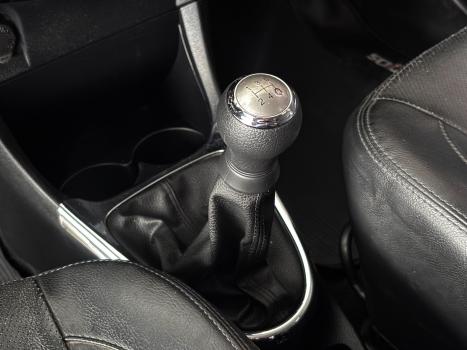 TOYOTA Etios Sedan 1.5 16V 4P FLEX PLATINUM, Foto 11