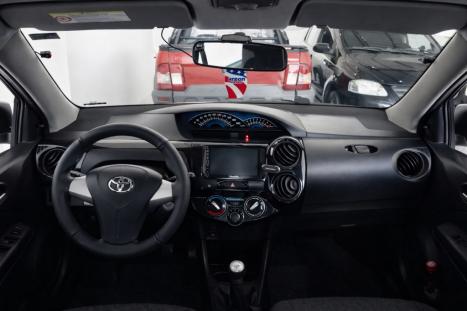 TOYOTA Etios Sedan 1.5 16V 4P FLEX X, Foto 1