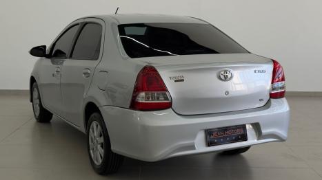 TOYOTA Etios Sedan 1.5 16V 4P FLEX X PLUS AUTOM�TICO, Foto 11
