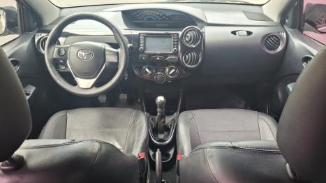 TOYOTA Etios Sedan 1.5 16V 4P FLEX PLATINUM, Foto 5