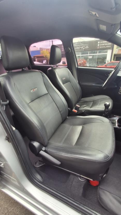 TOYOTA Etios Sedan 1.5 16V 4P FLEX PLATINUM, Foto 6