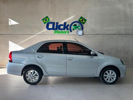 TOYOTA Etios Sedan 1.5 16V 4P FLEX X PLUS AUTOM�TICO, Foto 2