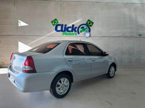 TOYOTA Etios Sedan 1.5 16V 4P FLEX X PLUS AUTOM�TICO, Foto 3