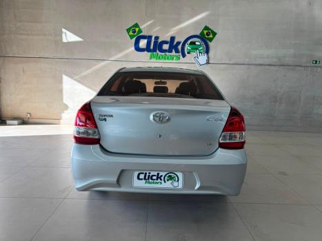 TOYOTA Etios Sedan 1.5 16V 4P FLEX X PLUS AUTOM�TICO, Foto 4