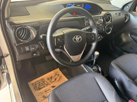 TOYOTA Etios Sedan 1.5 16V 4P FLEX X PLUS AUTOM�TICO, Foto 10