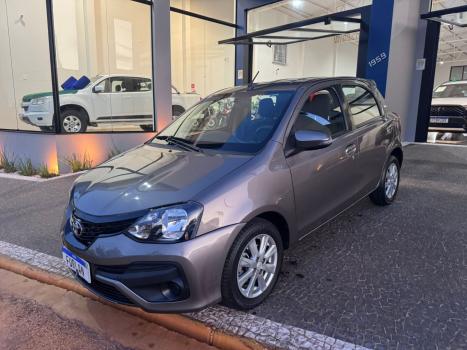 TOYOTA Etios Sedan 1.5 16V 4P FLEX X PLUS, Foto 2