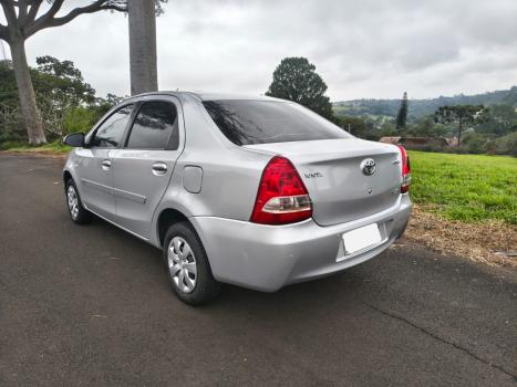 TOYOTA Etios Sedan 1.5 16V 4P FLEX XS, Foto 8
