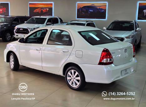 TOYOTA Etios Sedan 1.5 16V 4P FLEX X PLUS AUTOM�TICO, Foto 4