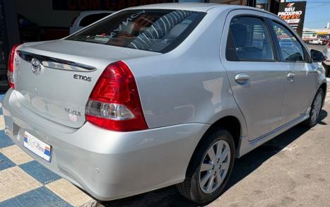 TOYOTA Etios Sedan 1.5 16V 4P FLEX XLS AUTOM�TICO, Foto 3