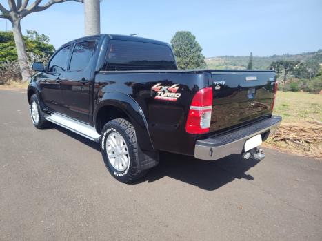 TOYOTA Hilux Caminhonete 3.0 4P 4X4 SRV TURBO DIESEL TOP CABINE DUPLA AUTOMTICO, Foto 9