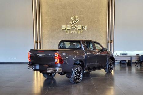 TOYOTA Hilux Caminhonete 2.8 16V 4P SRX DIESEL CABINE DUPLA, Foto 8