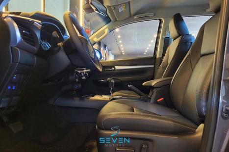 TOYOTA Hilux Caminhonete 2.8 16V 4P SRX DIESEL CABINE DUPLA, Foto 13