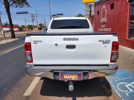 TOYOTA Hilux Caminhonete 3.0 4P 4X4 SRV TURBO DIESEL CABINE DUPLA AUTOMTICO, Foto 5