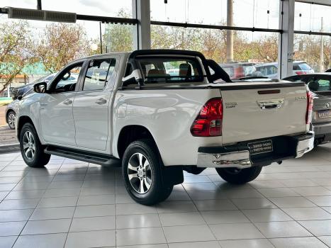 TOYOTA Hilux Caminhonete 2.7 16V 4P SR CABINE DUPLA AUTOMTICO, Foto 4