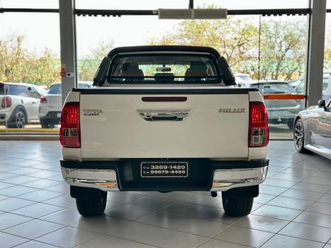 TOYOTA Hilux Caminhonete 2.7 16V 4P SR CABINE DUPLA AUTOMTICO, Foto 5