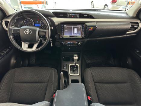 TOYOTA Hilux Caminhonete 2.7 16V 4P SR CABINE DUPLA AUTOMTICO, Foto 7