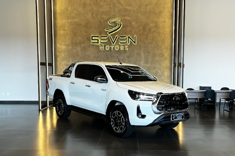 TOYOTA Hilux Caminhonete 2.8 16V SRX 4X4 DIESEL CABINE DUPLA AUTOMTICO, Foto 3