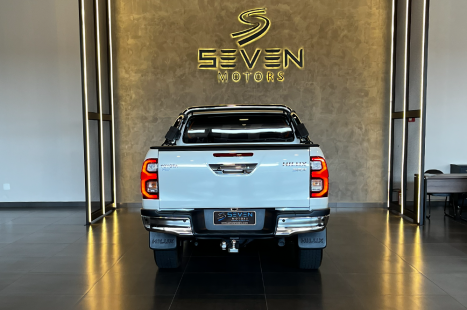 TOYOTA Hilux Caminhonete 2.8 16V SRX 4X4 DIESEL CABINE DUPLA AUTOMTICO, Foto 7