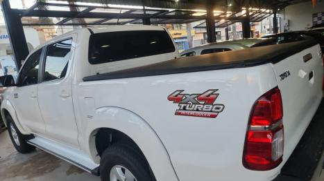 TOYOTA Hilux Caminhonete 3.0 4P 4X4 SRV TURBO DIESEL CABINE DUPLA AUTOMTICO, Foto 4