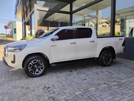 TOYOTA Hilux Caminhonete 2.8 16V SRX 4X4 TURBO DIESEL CABINE DUPLA AUTOMTICO, Foto 3