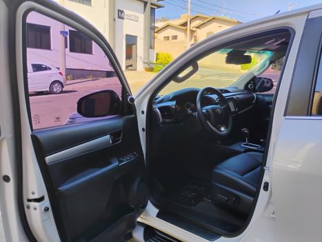 TOYOTA Hilux Caminhonete 2.8 16V SRX 4X4 TURBO DIESEL CABINE DUPLA AUTOMTICO, Foto 7