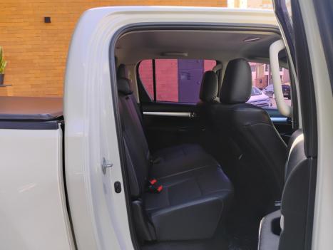 TOYOTA Hilux Caminhonete 2.8 16V SRX 4X4 TURBO DIESEL CABINE DUPLA AUTOMTICO, Foto 16