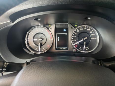 TOYOTA Hilux Caminhonete 2.8 16V SRX 4X4 TURBO DIESEL CABINE DUPLA AUTOMÁTICO, Foto 7