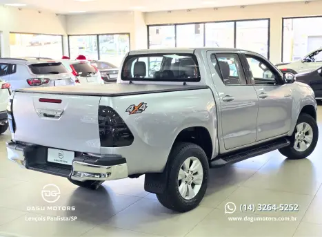 TOYOTA Hilux Caminhonete 2.8 16V SRV 4X4 DIESEL CABINE DUPLA AUTOMTICO, Foto 6