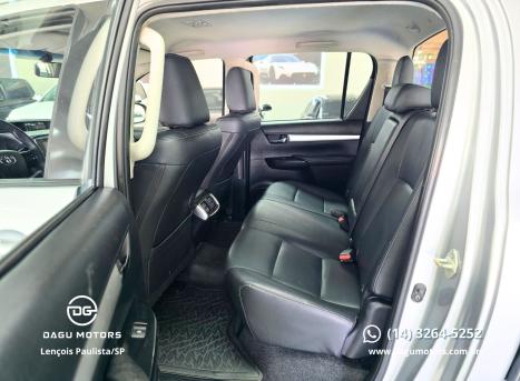 TOYOTA Hilux Caminhonete 2.8 16V SRV 4X4 DIESEL CABINE DUPLA AUTOMTICO, Foto 9