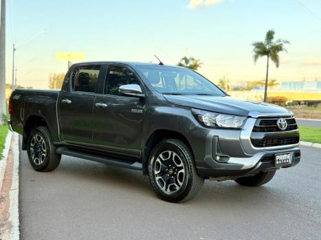 TOYOTA Hilux Caminhonete 2.8 16V SRV 4X4 DIESEL CABINE DUPLA AUTOMTICO, Foto 4