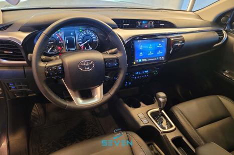 TOYOTA Hilux Caminhonete 2.8 16V SRV 4X4 DIESEL CABINE DUPLA AUTOMTICO, Foto 9