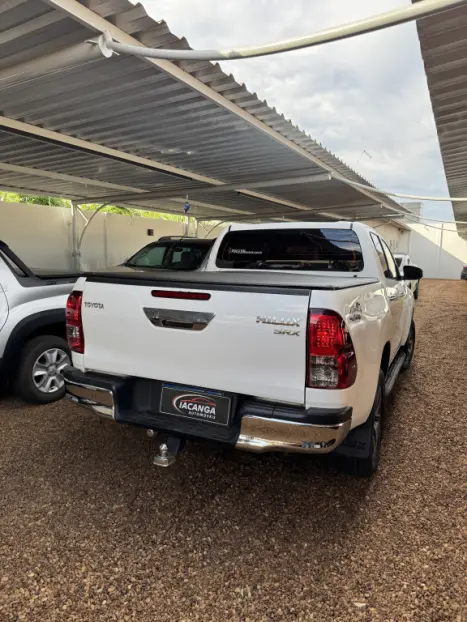 TOYOTA Hilux Caminhonete 3.0 4P SR 4X4 TURBO DIESEL CABINE DUPLA AUTOMTICO, Foto 5
