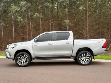 TOYOTA Hilux Caminhonete 2.8 16V SRV 4X4 DIESEL CABINE DUPLA AUTOMTICO, Foto 2