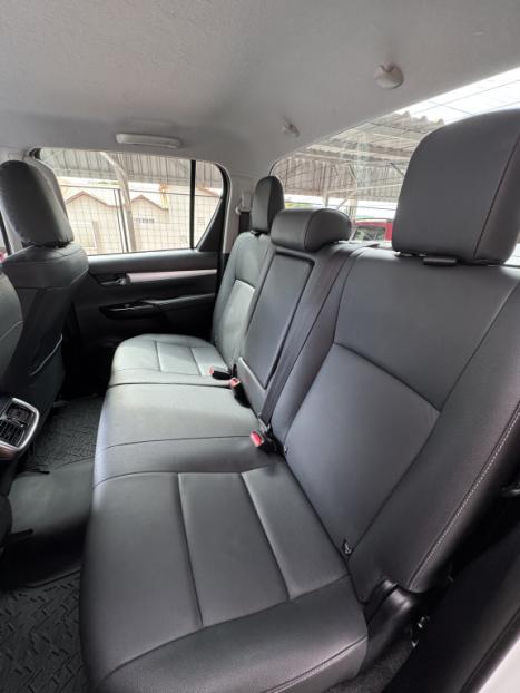 TOYOTA Hilux Caminhonete 3.0 16V 4P 4X4 SRV TURBO DIESEL, Foto 7