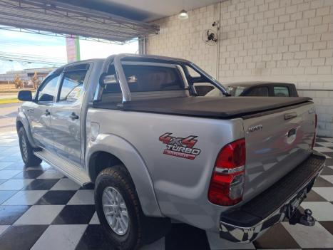 TOYOTA Hilux Caminhonete 3.0 4P 4X4 DIESEL CABINE DUPLA, Foto 4