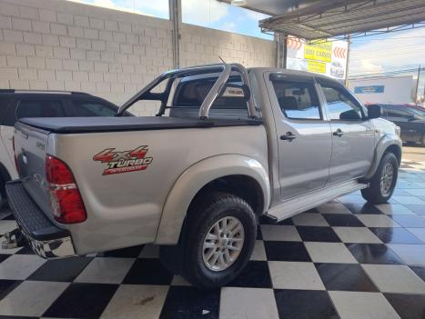 TOYOTA Hilux Caminhonete 3.0 4P 4X4 DIESEL CABINE DUPLA, Foto 5