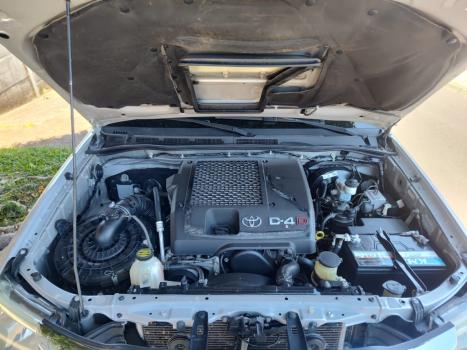 TOYOTA Hilux Caminhonete 3.0 4P 4X4 SRV TURBO DIESEL CABINE DUPLA AUTOMTICO, Foto 3