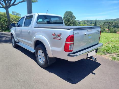 TOYOTA Hilux Caminhonete 3.0 4P 4X4 SRV TURBO DIESEL CABINE DUPLA AUTOMTICO, Foto 9