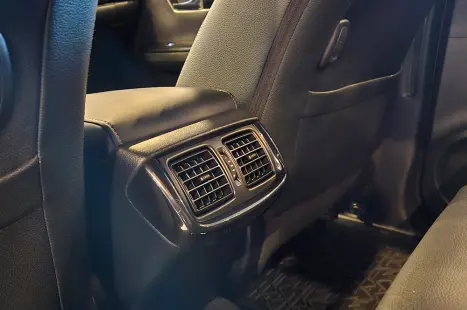 TOYOTA Hilux Caminhonete 2.8 16V SRX 50 ANOS 4X4 TURBO DIESEL CABINE DUPLA AUTOMTICO, Foto 19