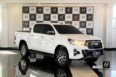 TOYOTA Hilux Caminhonete 2.8 16V SRV 4X4 DIESEL CABINE DUPLA AUTOMTICO, Foto 3