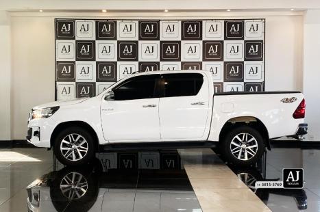 TOYOTA Hilux Caminhonete 2.8 16V SRV 4X4 DIESEL CABINE DUPLA AUTOMTICO, Foto 5